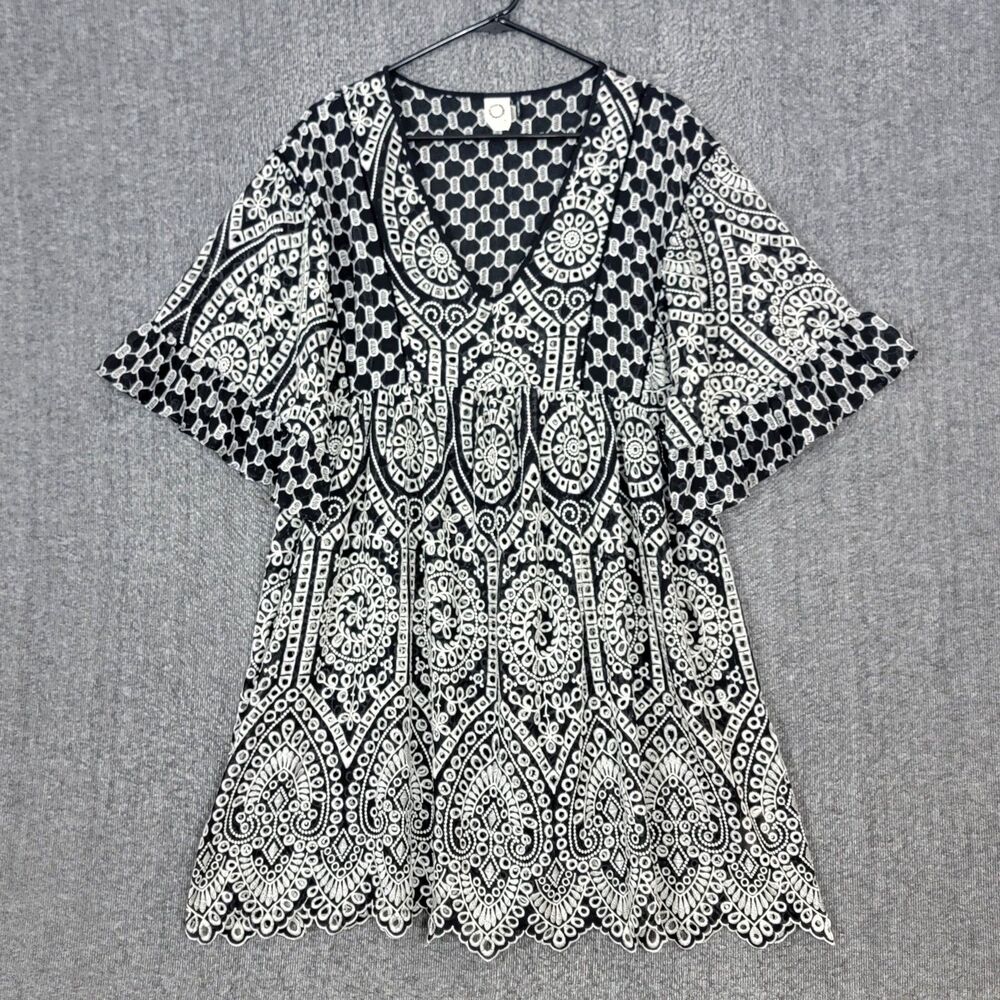 Akemi + Kin Anthropologie Tunic Dress Womens 6 Black White Embroidered V Neck